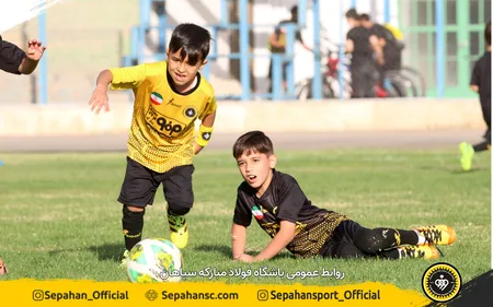 باشگاه فولاد مبارکه سپاهان ۱۴۰۰
اختصاصی روابط عمومی