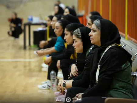 سپاهان - یکتا
