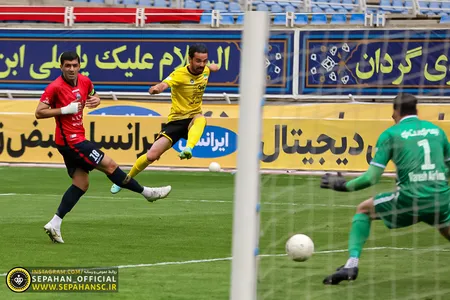 هفته ۲۲ لیگ برتر فوتبال فصل ۱۴۰۱-۱۴۰۰ ورزشگاه امام رضا مشهد اختصاصی روابط عمومی عکس : یاسر جمالی