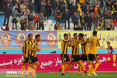 لیگ 17 - هفته هفدهم - فصل 97-96 - 8-10-1396