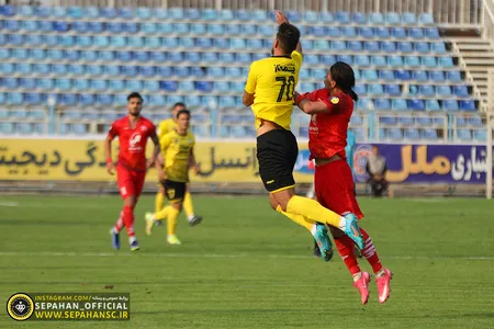 هفته ۲۰ لیگ برتر فوتبال فصل ۱۴۰۱- ۱۴۰۰ ورزشگاه تبریز اختصاصی روابط عمومی عکس : یاسر جمالی