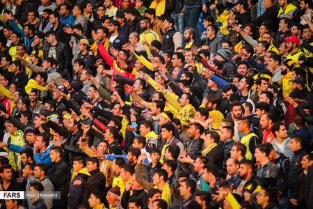 هفته بیست و یکم - لیگ هفدهم - فصل 97-96 - 6-11-1396استادیوم نقش جهان