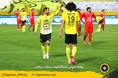 هفته 13 لیگ برتر فوتبال - فصل 99-00 - استادیوم نقش جهان