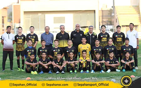 باشگاه فولاد مبارکه سپاهان ۱۴۰۰
اختصاصی روابط عمومی
