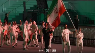 وقتی پرچم یک ملت از دل یک باشکاه برمی‌خیزد