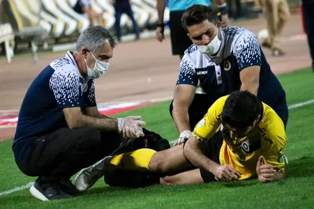 هفته 28 لیگ برتر فوتبال فصل 99-98 - استادیوم نقش جهان - اختصاصی روابط عمومی