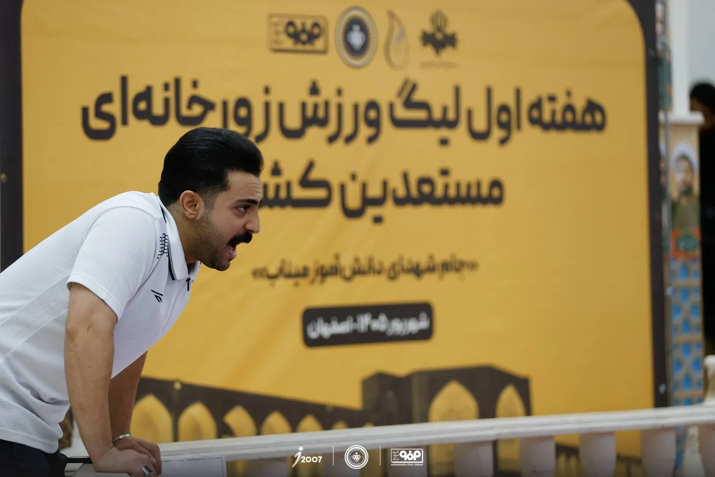 تیم زورخانه‌ای سپاهان با آمادگی کامل به مرحله نیمه ‌نهایی لیگ نوجوانان می‌رود
