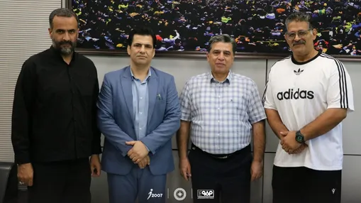 تقدیر از زحمات رسول جزینی برای کشتی فرنگی‌ فولاد مبارکه سپاهان