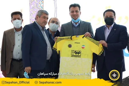 شهر آبادان - لیگ برتر فوتبال فصل 00-99 - عکس : یاسر جمالی