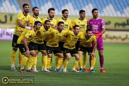 هفته ۲۸ لیگ برتر فوتبال کشور فصل ۱۴۰۱-۱۴۰۰ ورزشگاه نقش جهان اختصاصی روابط عمومی عکس : یاسر جمالی