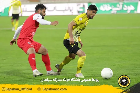 معوقه هفته هفتم لیگ برتر فوتبال فصل 99-00 استادیوم آزادی تهران - عکس یاسر جمالی
