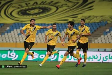 هفته 29 لیگ برتر فوتبال کشور فصل -99-98 - استادیوم نقش جهان