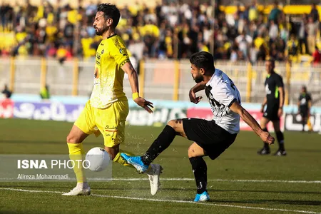 هفته 19 لیگ برتر فوتبال فصل 99-98 - استادیوم شهر مسجد سلیمان