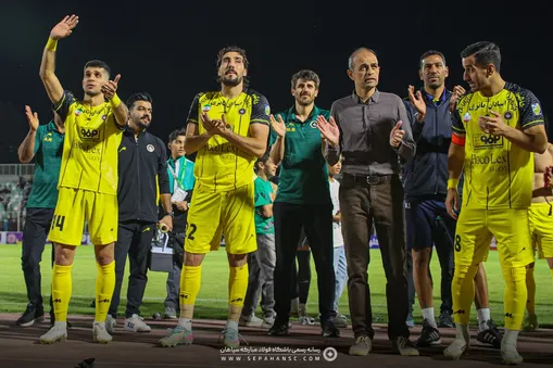 گزارش تصویری مصاف فولاد مبارکه سپاهان مقابل خیبر خرم آباد