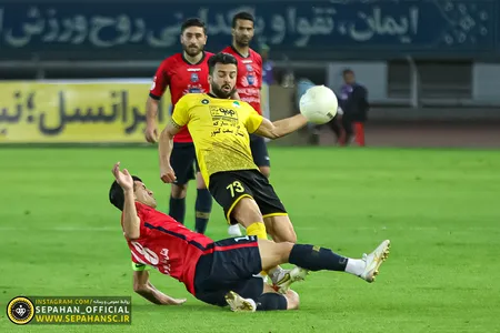 هفته ۲۲ لیگ برتر فوتبال فصل ۱۴۰۱-۱۴۰۰ ورزشگاه امام رضا مشهد اختصاصی روابط عمومی عکس : یاسر جمالی