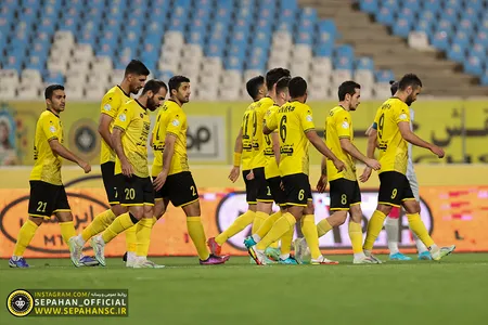 هفته ۲۸ لیگ برتر فوتبال کشور فصل ۱۴۰۱-۱۴۰۰ ورزشگاه نقش جهان اختصاصی روابط عمومی عکس : یاسر جمالی