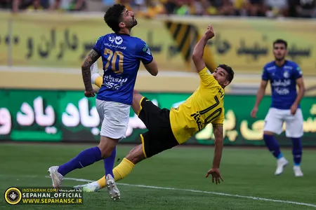 هفته ۲۵ لیگ برتر فوتبال فصل ۱۴۰۱-۱۴۰۰ ورزشگاه نقش جهان اختصاصی روابط عمومی عکس : یاسر جمالی