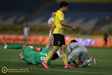 هفته ۲۸ لیگ برتر فوتبال کشور فصل ۱۴۰۱-۱۴۰۰ ورزشگاه نقش جهان اختصاصی روابط عمومی عکس : یاسر جمالی