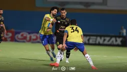 فولاد مبارکه سپاهان ۰ - ۰ صنعت نفت آبادان؛ تساوی در دیدار خارج از خانه