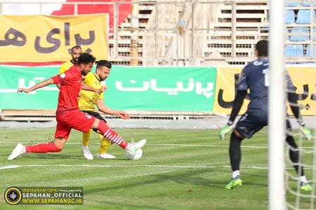 هفته ۲۰ لیگ برتر فوتبال فصل ۱۴۰۱- ۱۴۰۰ ورزشگاه تبریز اختصاصی روابط عمومی عکس : یاسر جمالی