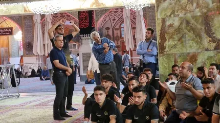 تیم زیر هیجد سال فولاد مبارکه سپاهان با حضور در شهر نجف و برگزاری اردو، به زیارت حرم حضرت علی علیه السلام مشرف شدند.