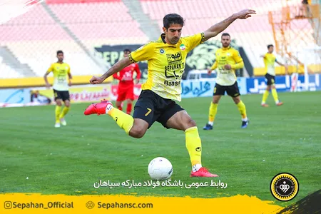 هفته 13 لیگ برتر فوتبال - فصل 99-00 - استادیوم نقش جهان