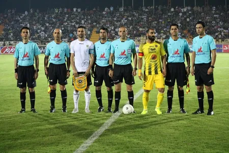 هفته اول لیگ برتر فوتبال فصل 99-98 - بوشهر