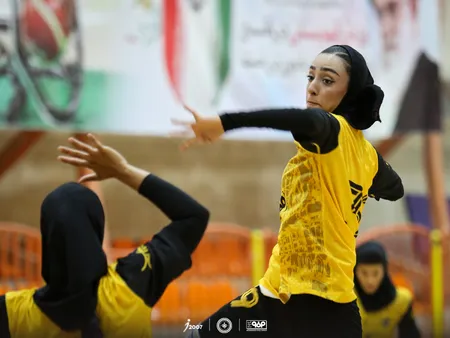 سپاهان - یکتا