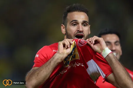 استادیوم نقش جهان