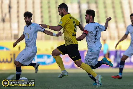 هفته ۲۶ لیگ برتر فوتبال فصل ۱۴۰۱-۱۴۰۰ ورزشگاه تهران اختصاصی روابط عمومی عکس : یاسر جمالی