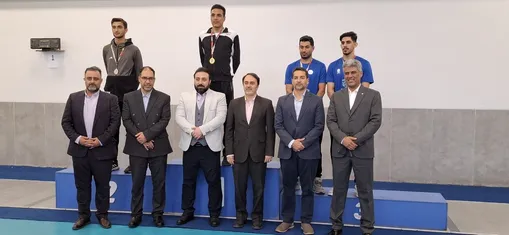 اپه‌ایست سپاهان روی سکوی نخست ایستاد