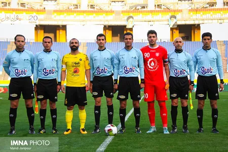 هفته هفدهم لیگ برتر فوتبال -فصل 98-97 - استادیوم نقش جهان