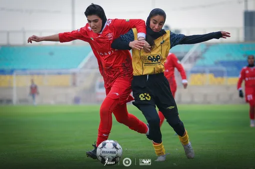 تساوی سپاهان و پرسپولیس