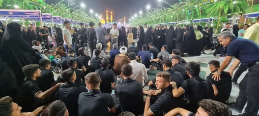 حضور تیم زیر هیجده ساله های فولاد مبارکه سپاهان در کربلای معلی و زیارت حضرت اباعبدالله و حضرت اباالفضل العباس ، امروز پنجشنبه