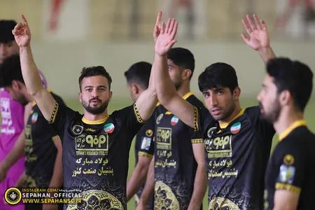 هفته ۲۹ لیگ برتر فوتبال فصل ۱۴۰۱-۱۴۰۰ اختصاصی روابط عمومی عکس : یاسر جمالی