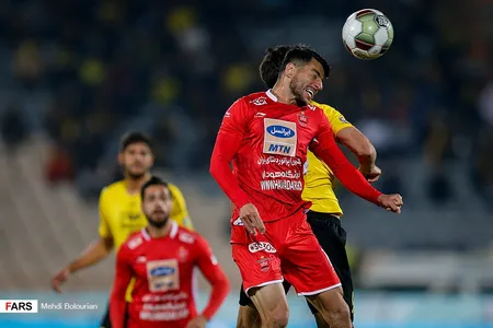 هفته 27-لیگ 18 - فصل 98-97 - استادیوم آزادی