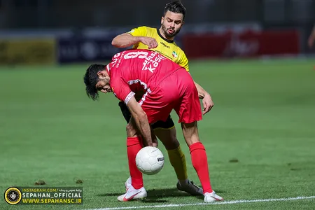 هفته ۲۷ لیگ برتر فوتبال فصل ۱۴۰۱-۱۴۰۰ ورزشگاه شهر سیرجان اختصاصی روابط عمومی عکس : یاسر جمالی