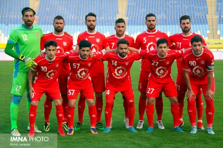 هفته هفدهم لیگ برتر فوتبال -فصل 98-97 - استادیوم نقش جهان