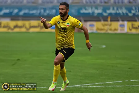 هفته ۲۲ لیگ برتر فوتبال فصل ۱۴۰۱-۱۴۰۰ ورزشگاه امام رضا مشهد اختصاصی روابط عمومی عکس : یاسر جمالی