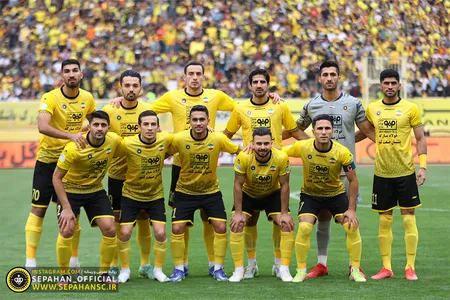 هفته ۲۵ لیگ برتر فوتبال فصل ۱۴۰۱-۱۴۰۰ ورزشگاه نقش جهان اختصاصی روابط عمومی عکس : یاسر جمالی