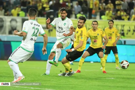 هفته 28 - لیگ 18 - فصل 98-97 - استادیوم نقش جهان