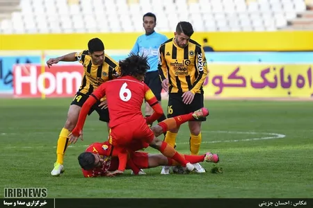 هفته بیست و یکم - لیگ هفدهم - فصل 97-96 - 6-11-1396استادیوم نقش جهان
