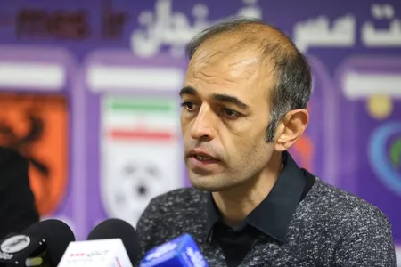 هفته هشتم لیگ برتر فوتبال فصل 99-00 استادیوم شهر رفسنجان