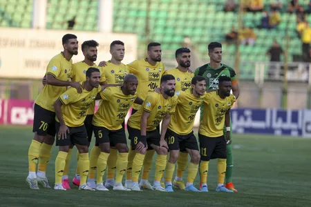 هفته 4 لیگ برتر فصل 1400-1401 - ورزشگاه فولاد شهر - اختصاصی روابط عمومی عکس : یاسر جمالی