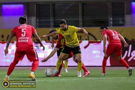 هفته ۲۷ لیگ برتر فوتبال فصل ۱۴۰۱-۱۴۰۰ ورزشگاه شهر سیرجان اختصاصی روابط عمومی عکس : یاسر جمالی