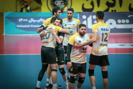 هفته بیست و دوم لیگ برتر والیبال
 سالن حماسه 25 آبان - اختصاصی روابط عمومی عکس : یاسر جمالی