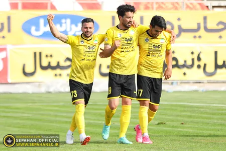 هفته ۲۰ لیگ برتر فوتبال فصل ۱۴۰۱- ۱۴۰۰ ورزشگاه تبریز اختصاصی روابط عمومی عکس : یاسر جمالی