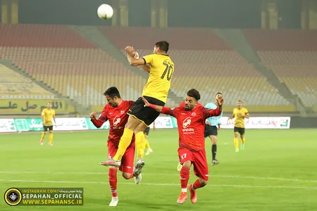 هفته ۵ لیگ برتر فوتبال فصل ۱۴۰۱-۱۴۰۰ ورزشگاه نقش جهان 
اختصاصی روابط عمومی