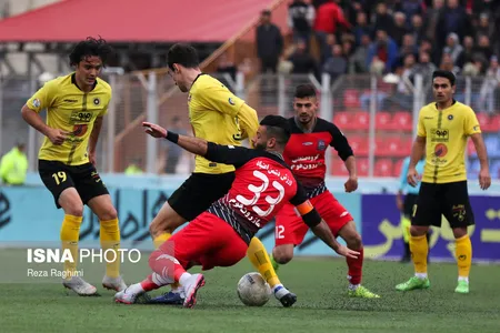 هفته 13 لیگ برتر فصل 99-98- استادیوم قائمشهر